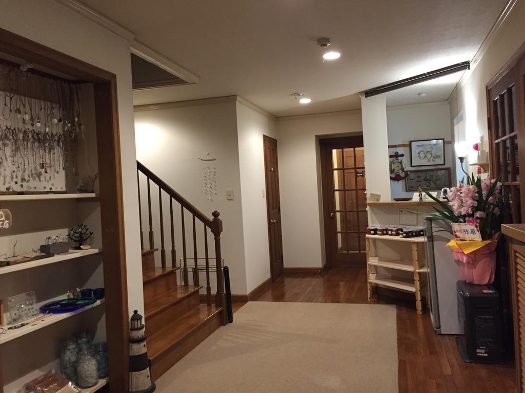 Guest House Bunk Myoko Exterior photo